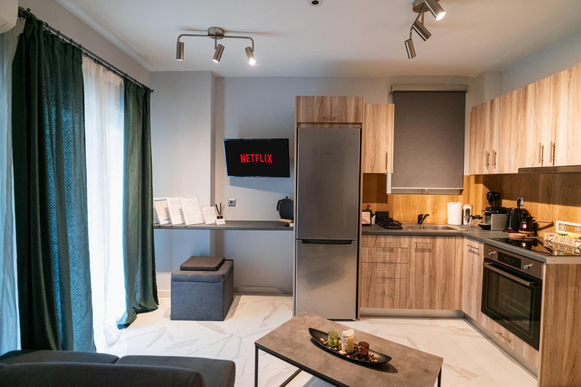 Lux Modern Apt Ανακαινισμένο Διαμέρισμα 150M Από Την Πλαζ 'Έδεμ' 雅典 外观 照片