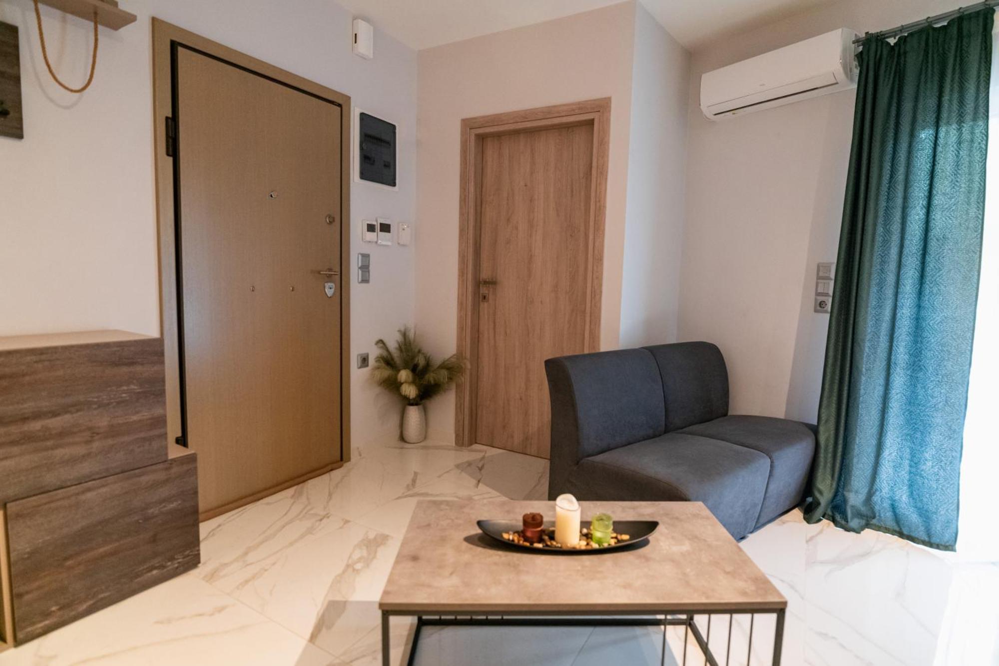 Lux Modern Apt Ανακαινισμένο Διαμέρισμα 150M Από Την Πλαζ 'Έδεμ' 雅典 外观 照片