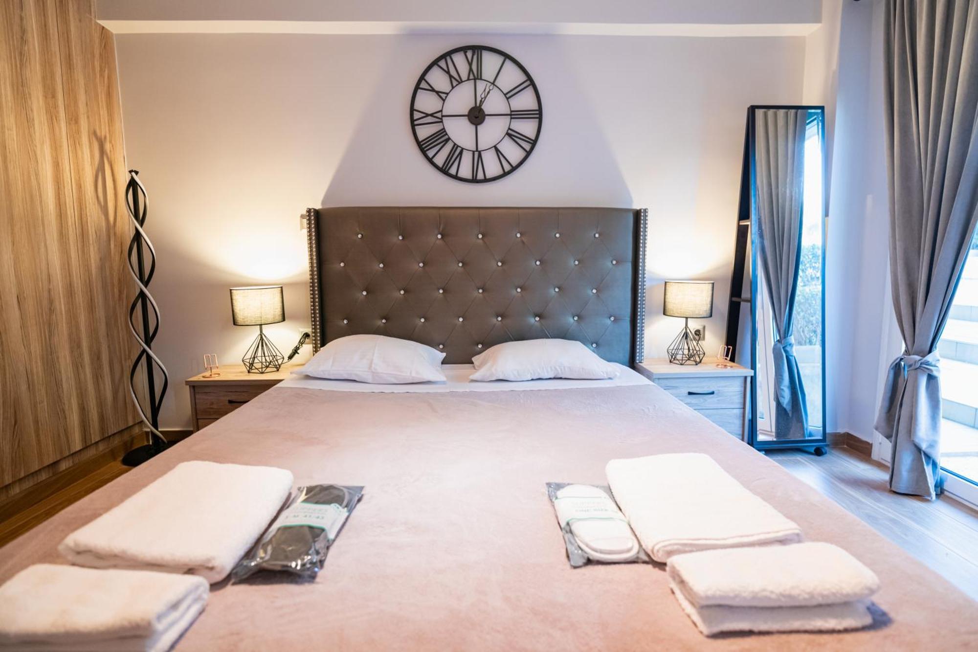 Lux Modern Apt Ανακαινισμένο Διαμέρισμα 150M Από Την Πλαζ 'Έδεμ' 雅典 外观 照片